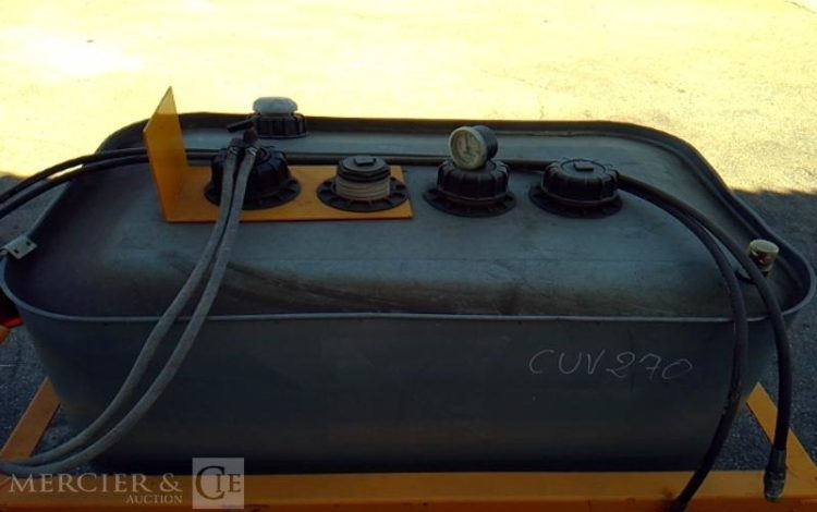 CUVE 700L SUR CHARIOT ROULANT  CUV270