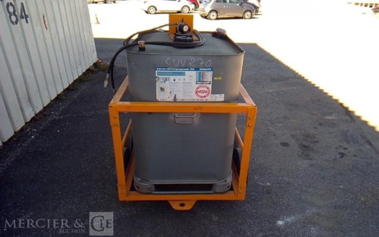 CUVE 700L SUR CHARIOT ROULANT  CUV270