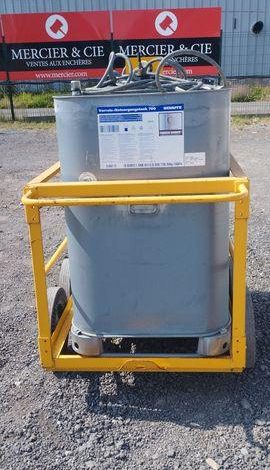 CUVE 700L SUR CHARIOT ROULANT  CUV734