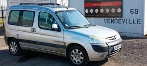PEUGEOT PARTNER TEPEE 1 PHASE 1 VITRE 2,0 HDI 90CV – DIESEL – 254711 kMS – ANNEE 2003 GRIS DA-885-XX