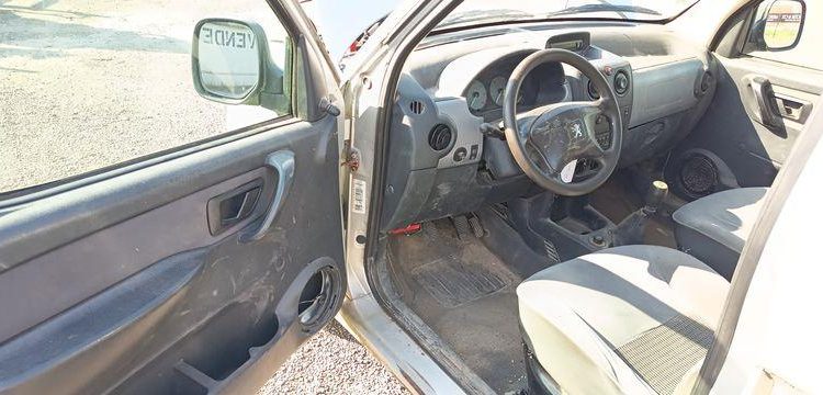 PEUGEOT PARTNER TEPEE 1 PHASE 1 VITRE 2,0 HDI 90CV – DIESEL – 254711 kMS – ANNEE 2003 GRIS DA-885-XX