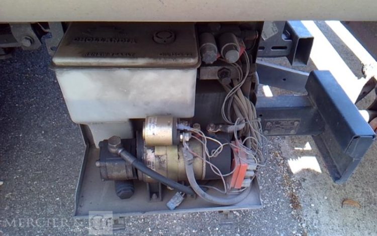 MERCEDES 14M3 HAYON  DC-792-PE