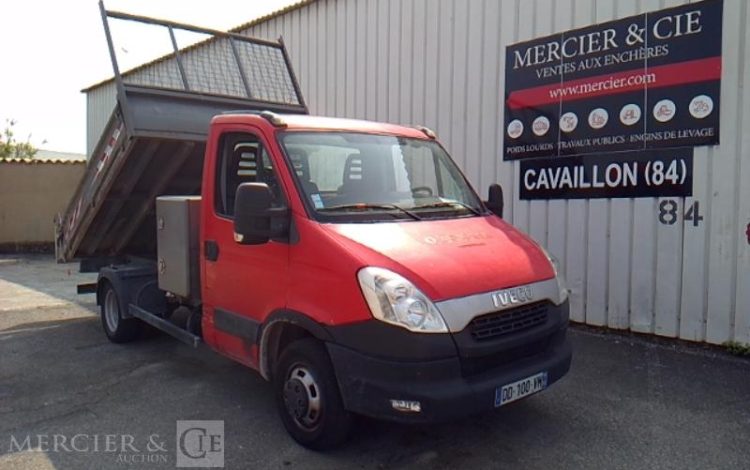 IVECO 35C13 BENNE SIMPLE CABINE COFFRE  DD-100-VM
