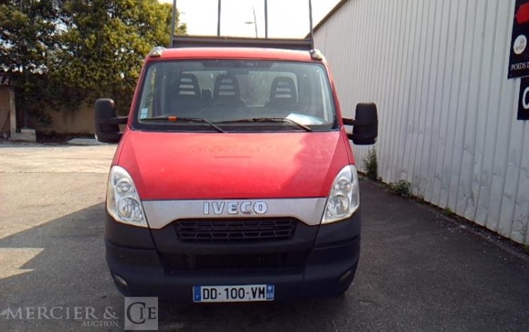 IVECO 35C13 BENNE SIMPLE CABINE COFFRE  DD-100-VM
