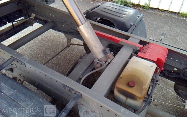 IVECO 35C13 BENNE SIMPLE CABINE COFFRE  DD-100-VM