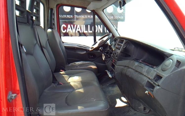 IVECO 35C13 BENNE SIMPLE CABINE COFFRE  DD-100-VM