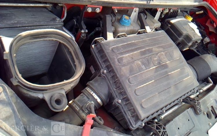 IVECO 35C13 BENNE SIMPLE CABINE COFFRE  DD-100-VM