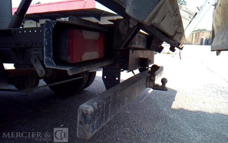 IVECO 35C13 BENNE SIMPLE CABINE COFFRE  DD-100-VM