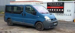 RENAULT TRAFIC 2 L1H1 1000 KGS 1,9 DCI COMBI COURT 100CV – DIESEL – 405062 KMS – AN 2005 BLEU DE-084-DV