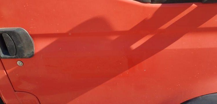 IVECO 35C13 BENNE AVEC COFFRE ACIER DIESEL – 144336 KMS – ANNEE 2014 ROUGE DE-379-MZ