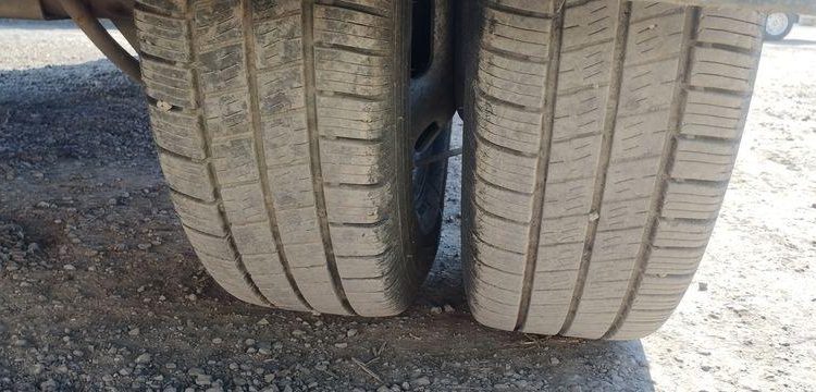 IVECO 35C13 BENNE AVEC COFFRE ACIER DIESEL – 144336 KMS – ANNEE 2014 ROUGE DE-379-MZ