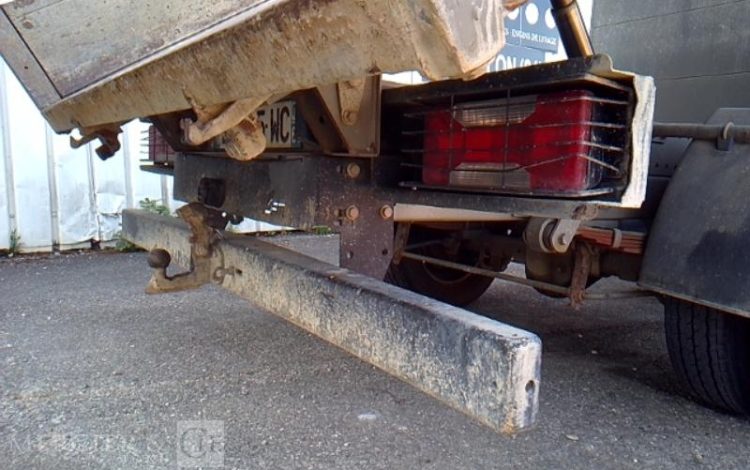 IVECO 35C13 BENNE SIMPLE CABINE COFFRE  DH-985-WC