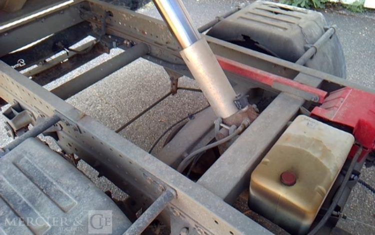 IVECO 35C13 BENNE SIMPLE CABINE COFFRE  DH-985-WC
