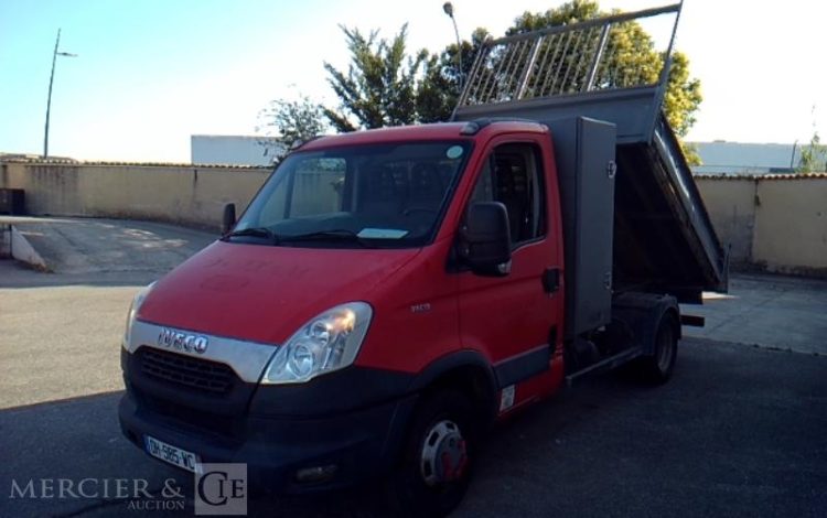 IVECO 35C13 BENNE SIMPLE CABINE COFFRE  DH-985-WC