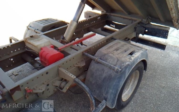 IVECO 35C13 BENNE SIMPLE CABINE COFFRE  DH-985-WC
