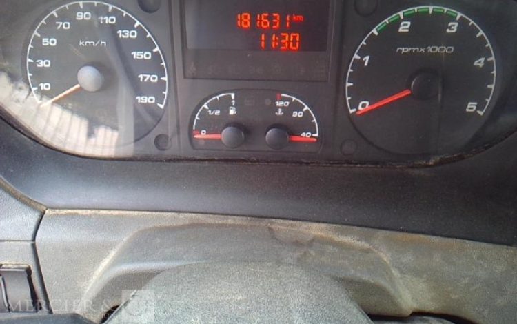 IVECO 35C13 BENNE SIMPLE CABINE COFFRE BLANC DK-502-TZ