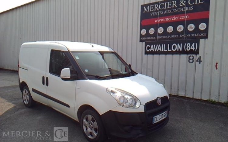 FIAT DOBLO  DL-032-SB