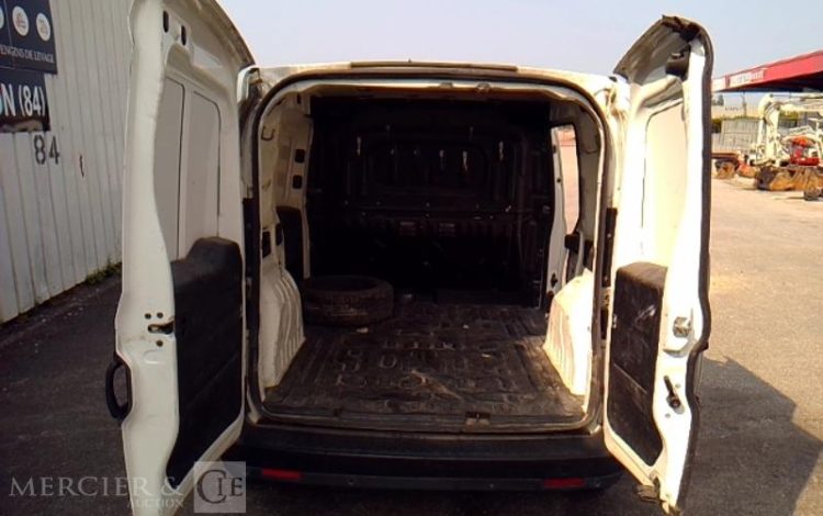 FIAT DOBLO  DL-032-SB