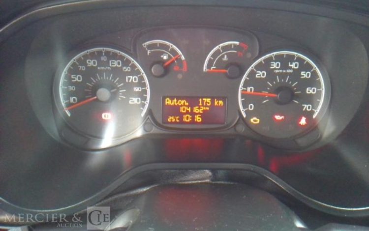 FIAT DOBLO  DL-032-SB