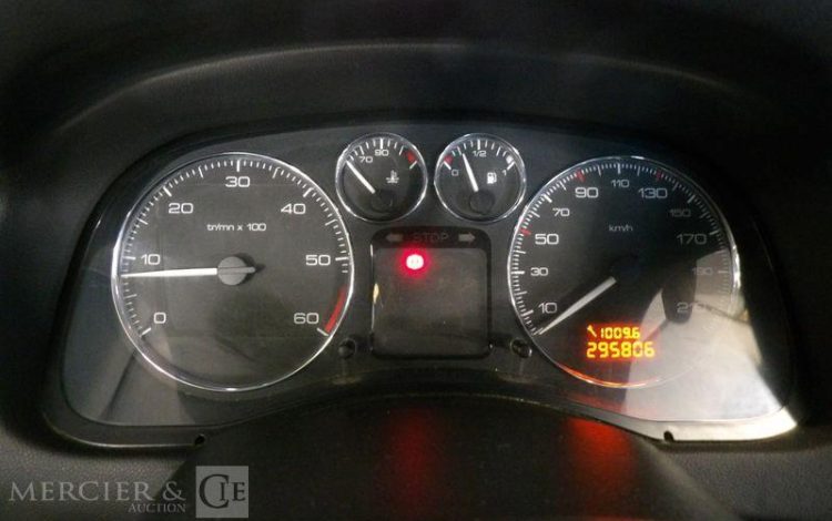 PEUGEOT 307 1,6 HDI 90CH CONFORT GRIS DR-353-RF