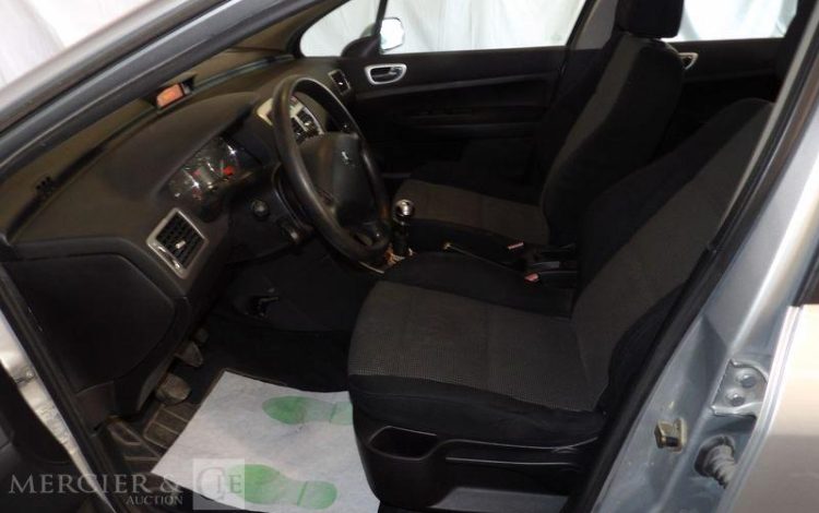 PEUGEOT 307 1,6 HDI 90CH CONFORT GRIS DR-353-RF