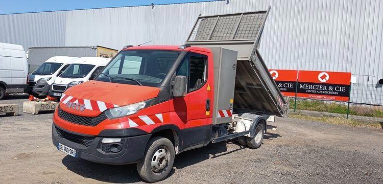 IVECO 35C13 BENNE SIMPLE CABINE COFFRE  DR-469-QR