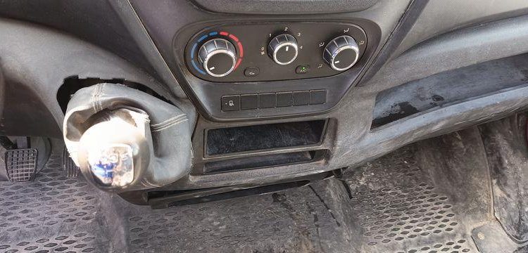 IVECO 35C13 BENNE SIMPLE CABINE COFFRE  DR-469-QR