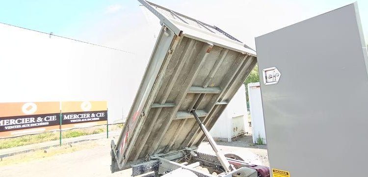 IVECO 35C13 BENNE SIMPLE CABINE COFFRE  DR-469-QR