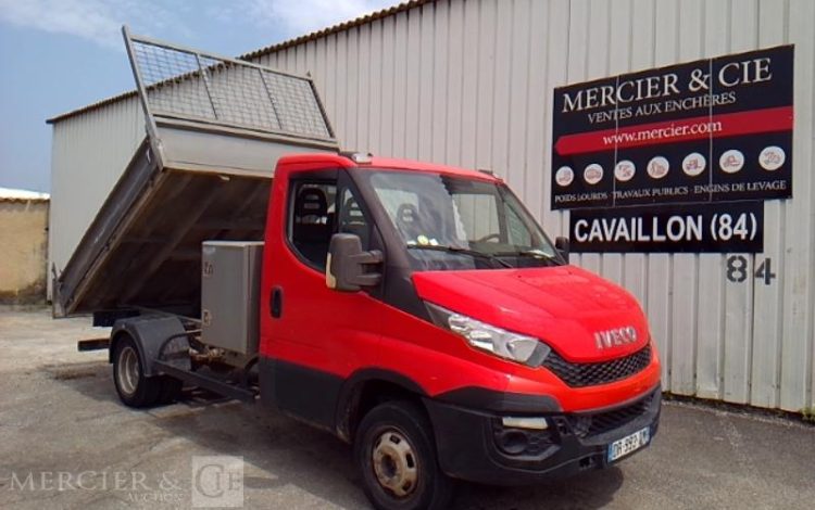 IVECO DAILY 35C13 BENNE SIMPLE CABINE COFFRE  DR-993-QM