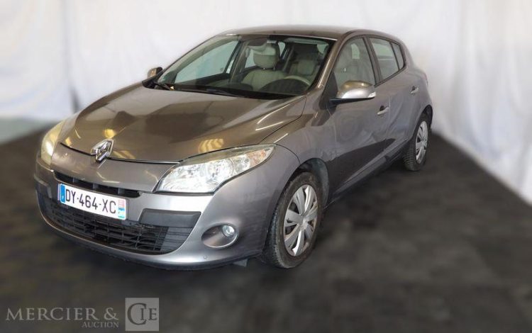 RENAULT MEGANE  DY-464-XC