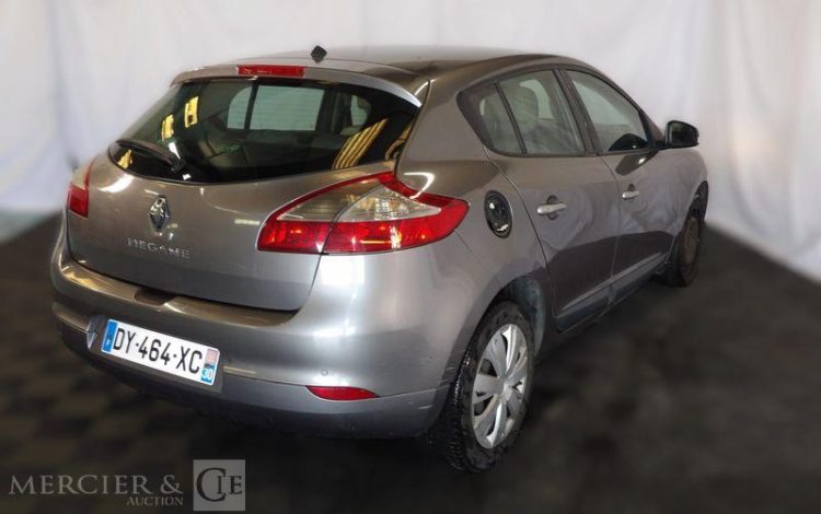 RENAULT MEGANE  DY-464-XC