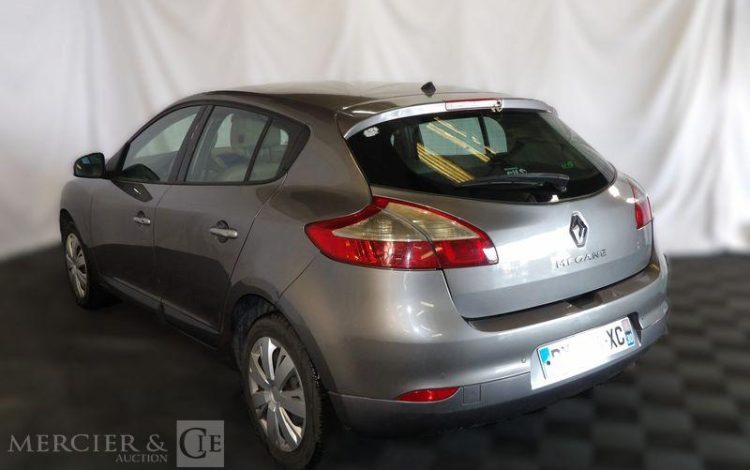 RENAULT MEGANE  DY-464-XC