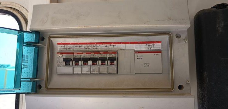 CNSE ABRIS DE CHANTIER  DZ-988-TT