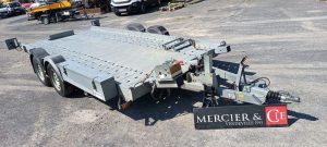 HUBIERE REMORQUE 2T5  EA-141-LC