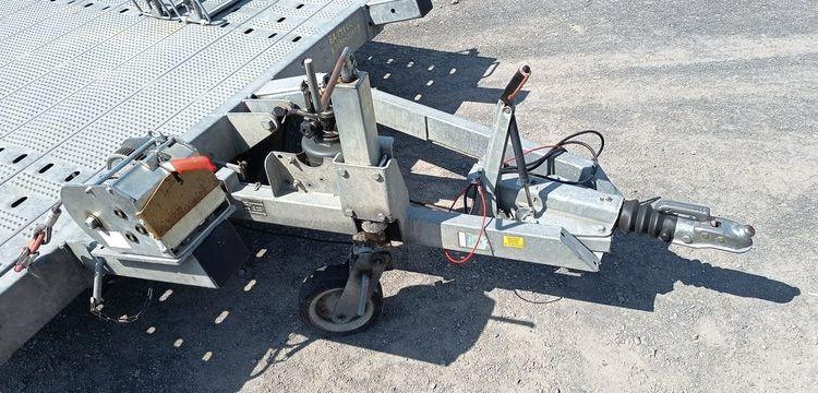 HUBIERE REMORQUE 2T5  EA-141-LC