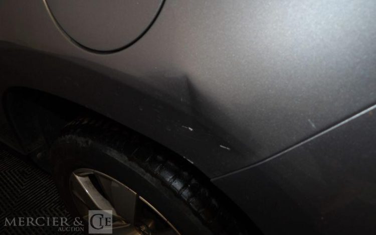 PEUGEOT 2008 PURETECH 110CH ALLURE S&S GRIS EA-711-KT