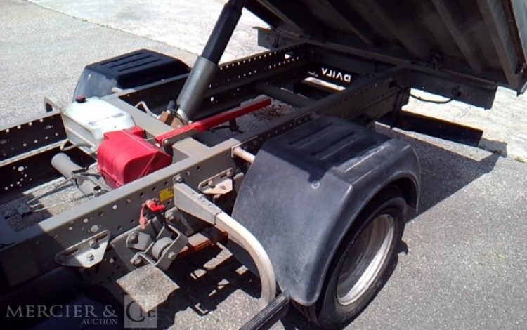 IVECO 35C13 BENNE SIMPLE CABINE COFFRE  EE-294-CR