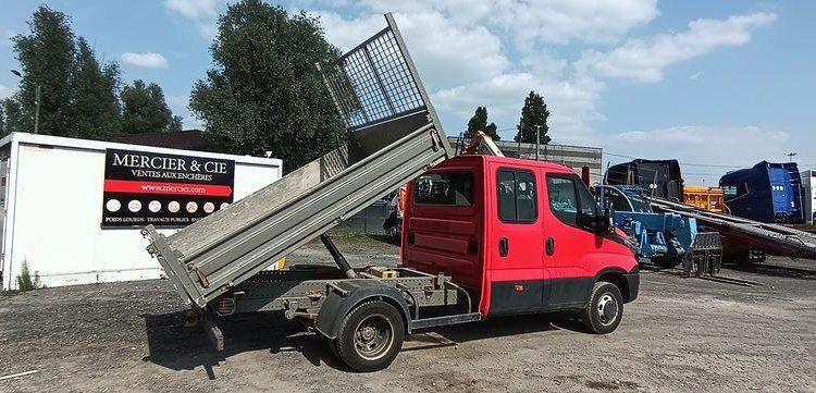 IVECO 35C13 BENNE ACIER DOUBLE CABINE  EG-483-XC