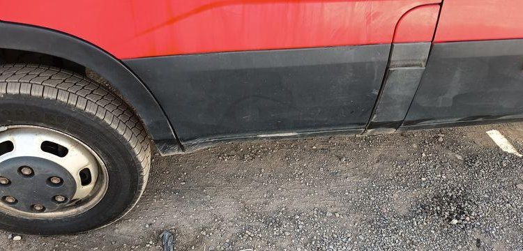 IVECO 35C13 BENNE ACIER DOUBLE CABINE  EG-483-XC