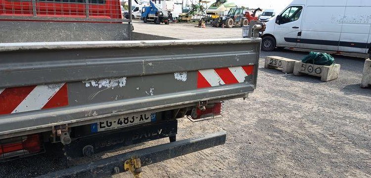 IVECO 35C13 BENNE ACIER DOUBLE CABINE  EG-483-XC