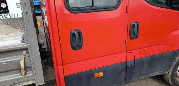 IVECO 35C13 BENNE ACIER DOUBLE CABINE  EG-483-XC