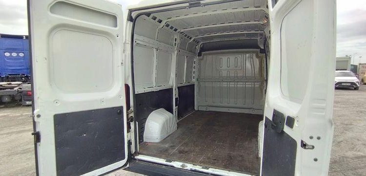 CITROEN JUMPER 33 L2H2 2,2 BLUEHDI140 S&S CLUB BLANC EL8280