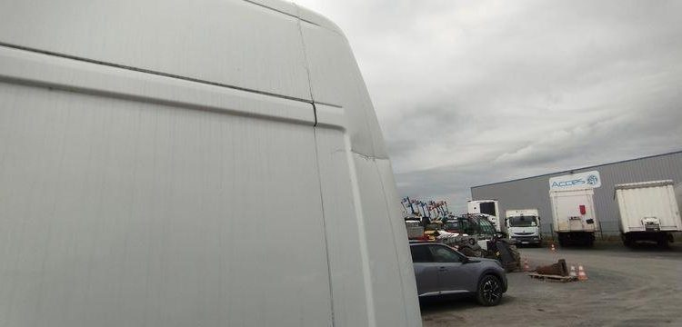 CITROEN JUMPER 33 L2H2 2,2 BLUEHDI140 S&S CLUB BLANC EL8280