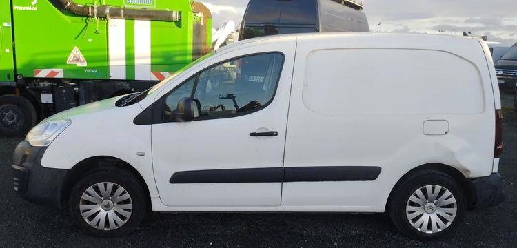 CITROEN BERLINGO 1,6 BLUE HDI FAP S&S 99CV – DIESEL – 183797 KMS – ANNEE 2017  EQ-738-HQ