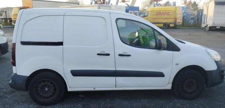 CITROEN BERLINGO 1,6 BLUE HDI FAP S&S 99CV – DIESEL – 183797 KMS – ANNEE 2017  EQ-738-HQ