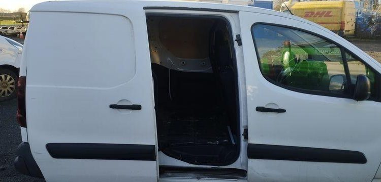 CITROEN BERLINGO 1,6 BLUE HDI FAP S&S 99CV – DIESEL – 183797 KMS – ANNEE 2017  EQ-738-HQ