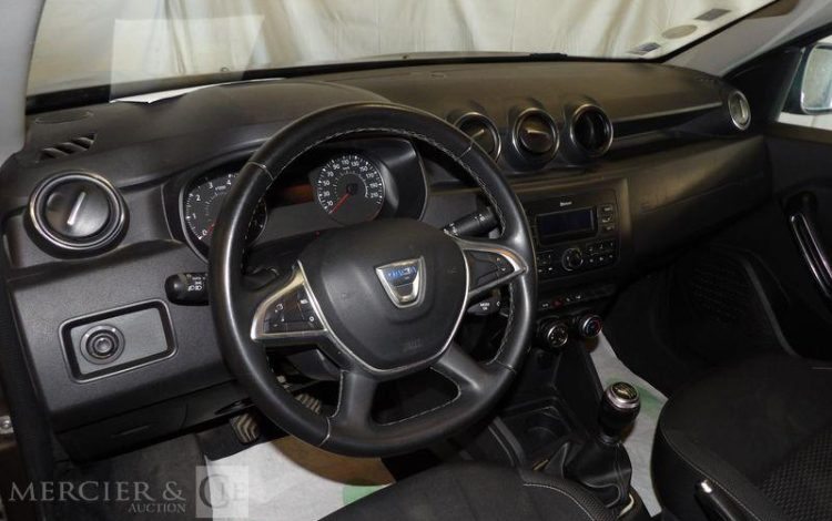 DACIA DUSTER 1.5 DCI 110CH CONFORT 4X2 MARRON EV-420-AH