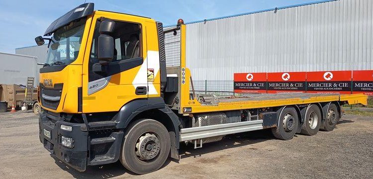 IVECO STRALIS 420 DEPANNEUSE PTAC : 32 TONNES- DIESEL – 342233 KMS – ANNEE 2018 JAUNE EV-842-SG
