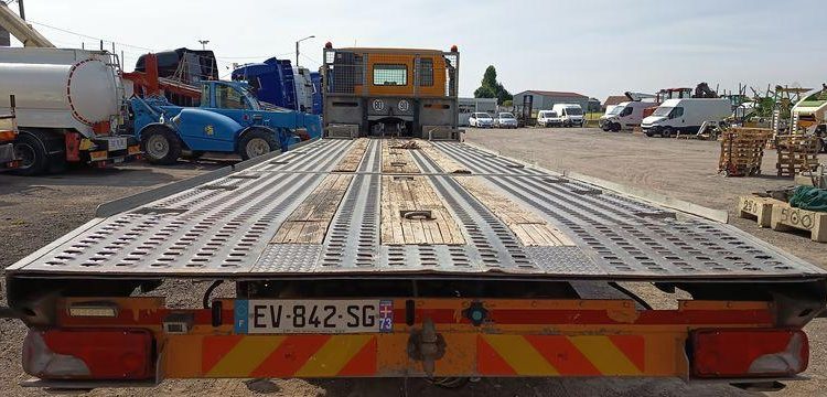 IVECO STRALIS 420 DEPANNEUSE PTAC : 32 TONNES- DIESEL – 342233 KMS – ANNEE 2018 JAUNE EV-842-SG