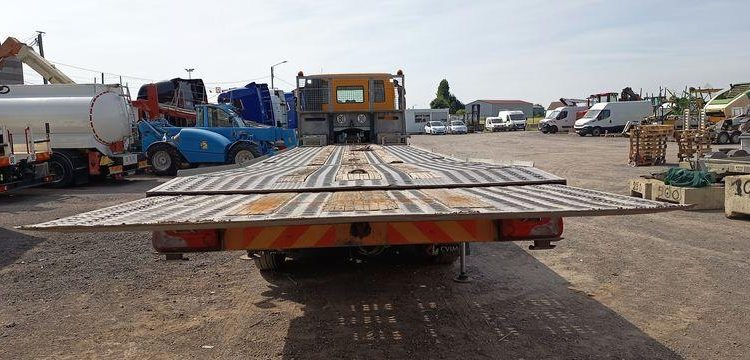 IVECO STRALIS 420 DEPANNEUSE PTAC : 32 TONNES- DIESEL – 342233 KMS – ANNEE 2018 JAUNE EV-842-SG
